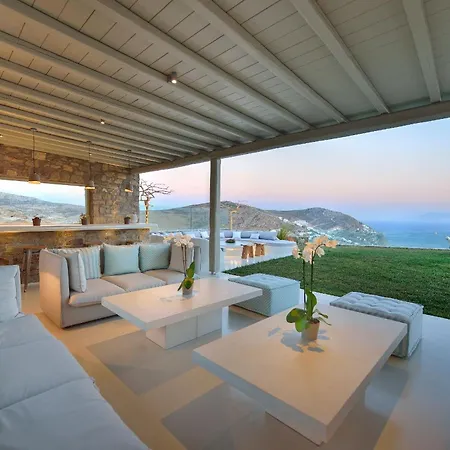 Outstanding Mykonos 6 Bedrooms Agamemnon Sauna Jacuzzi Panoramic Sea Views * Elia (Mykonos)